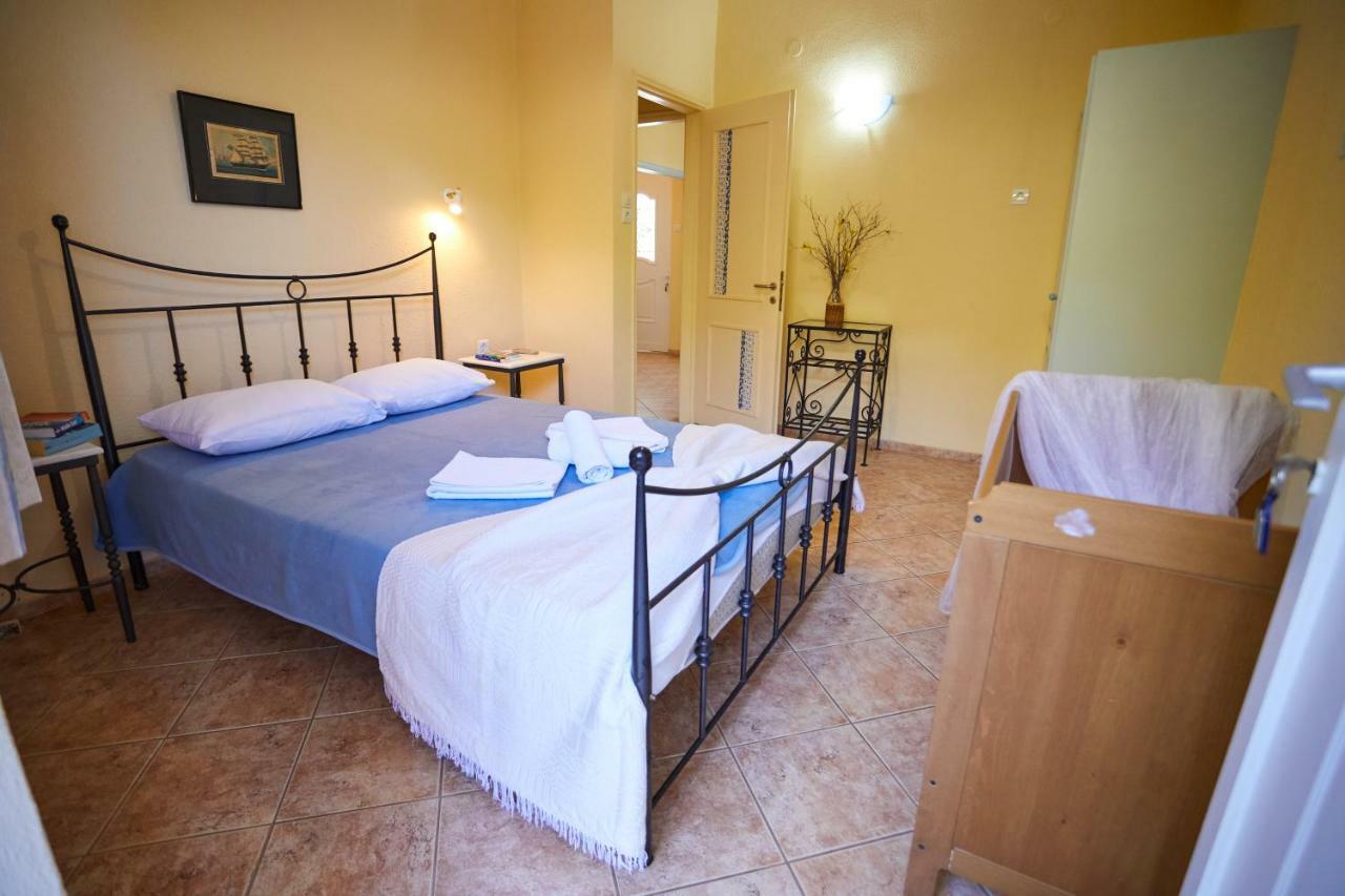 Zorbas Apartments Volissos Екстер'єр фото
