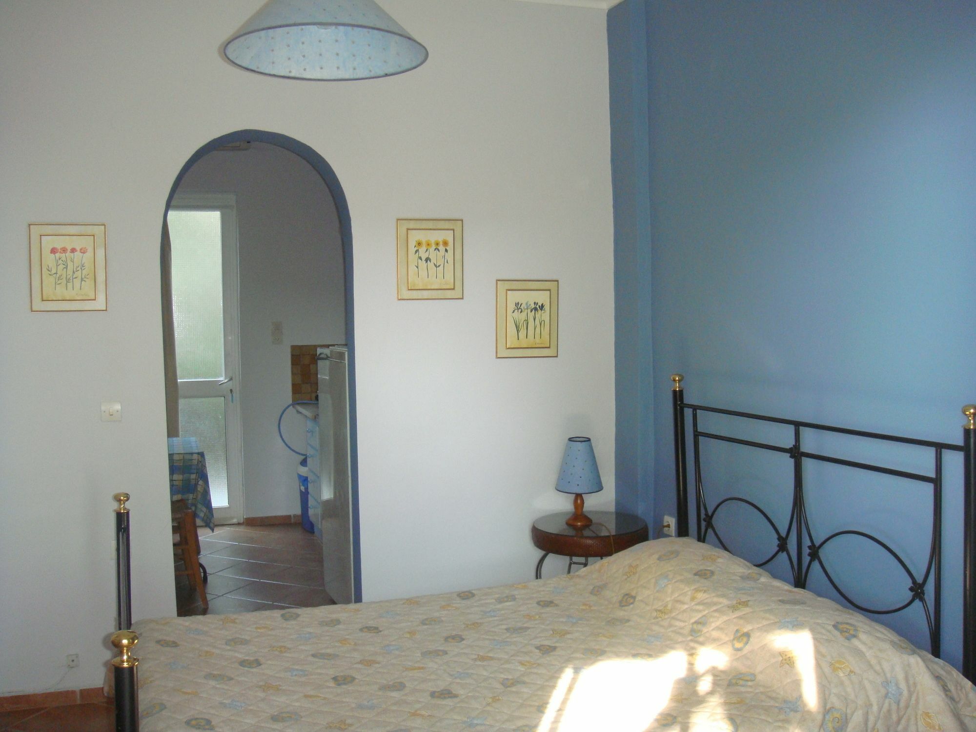 Zorbas Apartments Volissos Екстер'єр фото